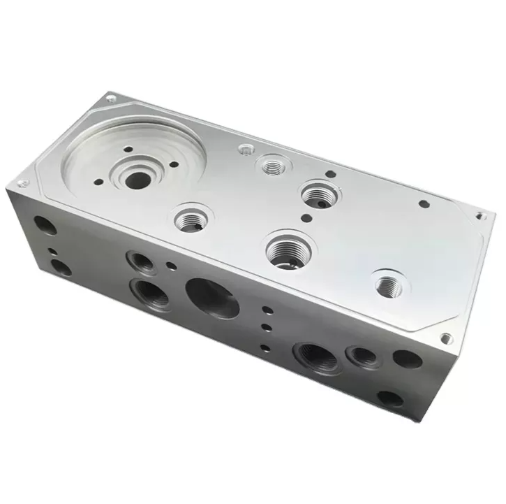 Kundenspezifisches Aluminium-Strangpressgehäuse 5-Achsen-CNC-Bohrprofil